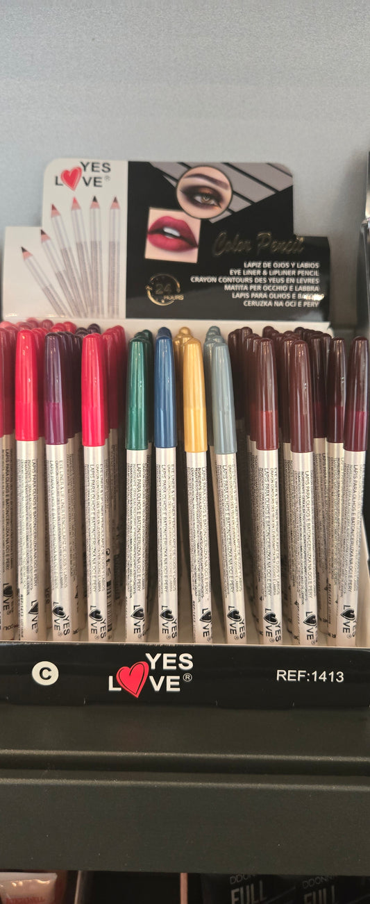 Crayon yeux et lèvres